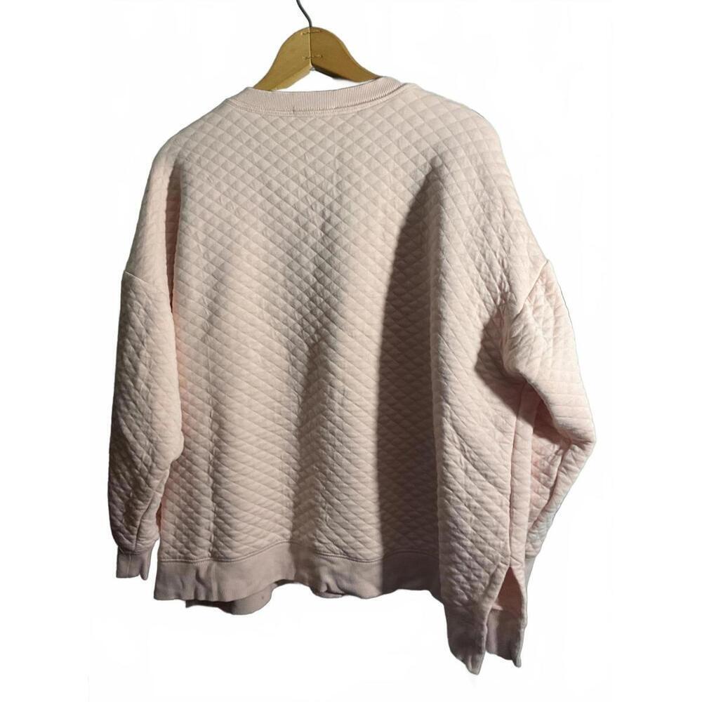 Workshop Light Pink Quilted V-Neck Cropped Bamboo Blend Sweatshirt for Women - Picture 8 of 9